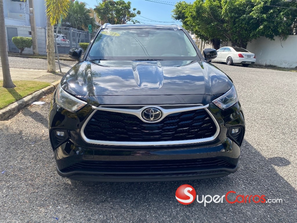 2021 Toyota Highlander XLE — foto 3 / 12
