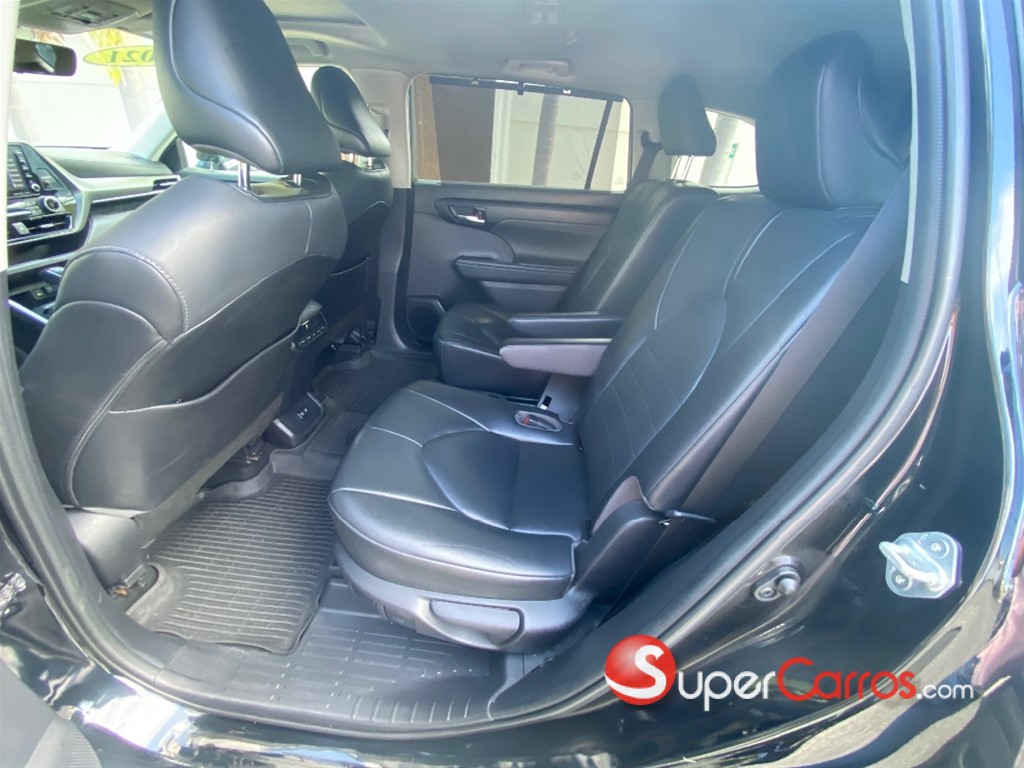 2021 Toyota Highlander XLE — foto 12 / 12