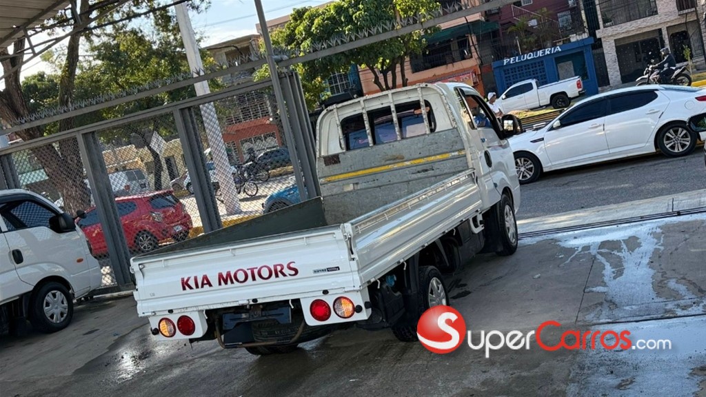 2020 Kia Bongo III — foto 8 / 8