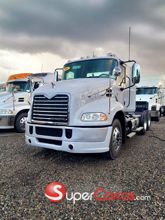 2011 Mack Pinnacle — foto 8 / 8