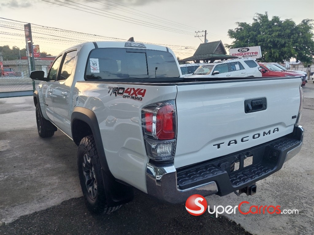 2021 Toyota Tacoma TRD OFF ROAD — foto 5 / 10