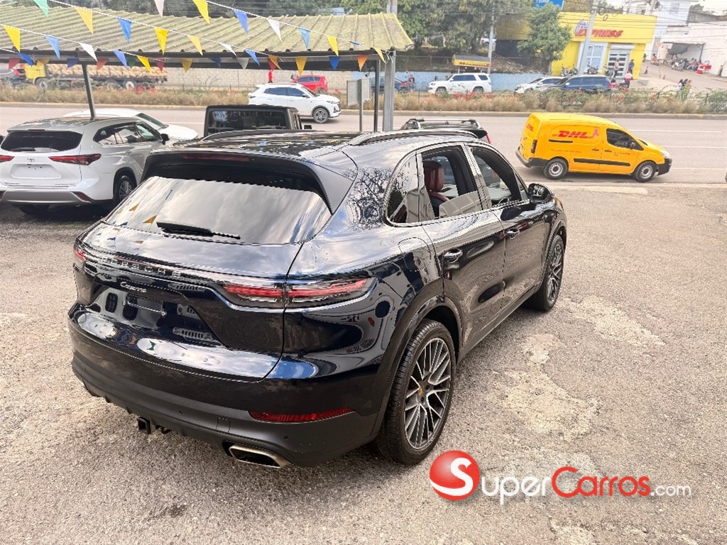2020 Porsche Cayenne — foto 7 / 12