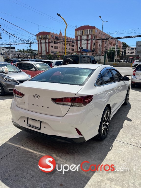 2019 Hyundai Sonata New Rise — foto 6 / 12