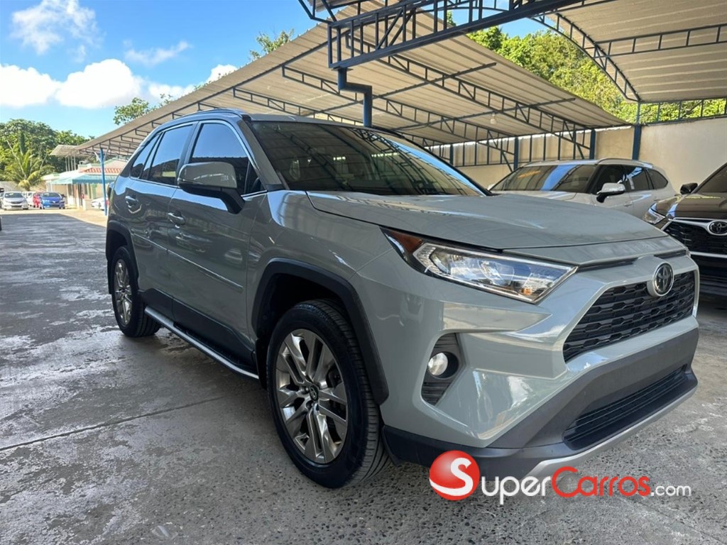 2021 Toyota RAV4 XLE — foto 9 / 11