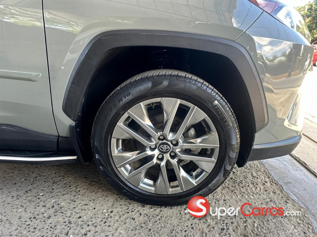 2021 Toyota RAV4 XLE — foto 10 / 11