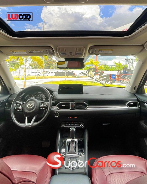 2022 Mazda CX-5 Carbon Edition — foto 5 / 8