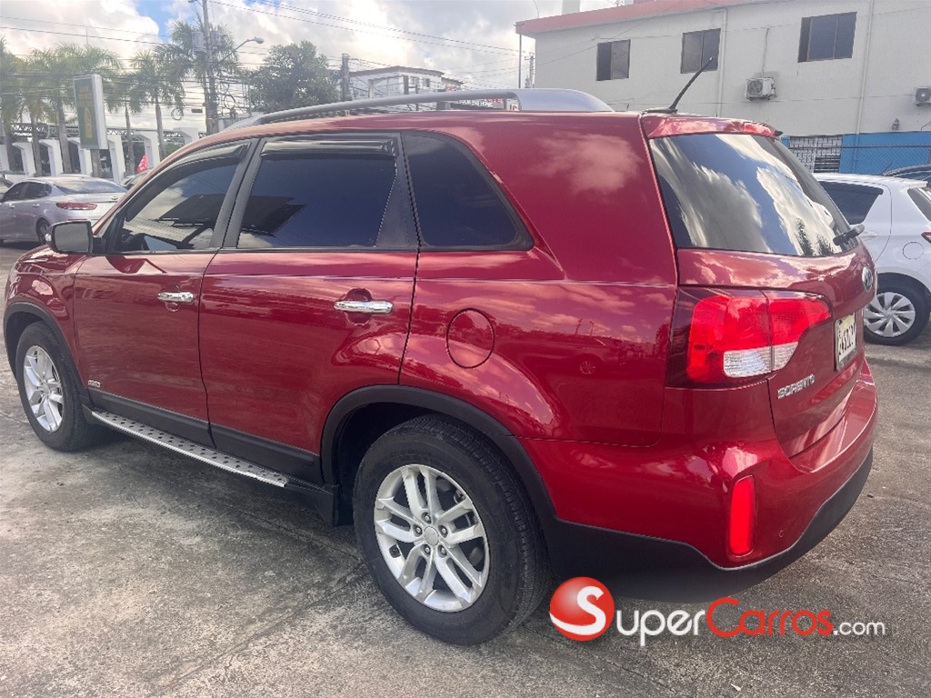 2014 Kia Sorento LX — foto 2 / 8
