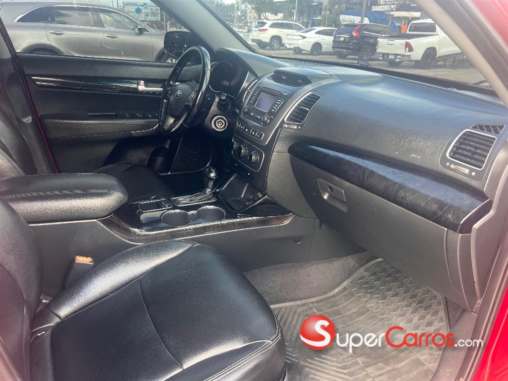 2014 Kia Sorento LX — foto 5 / 8