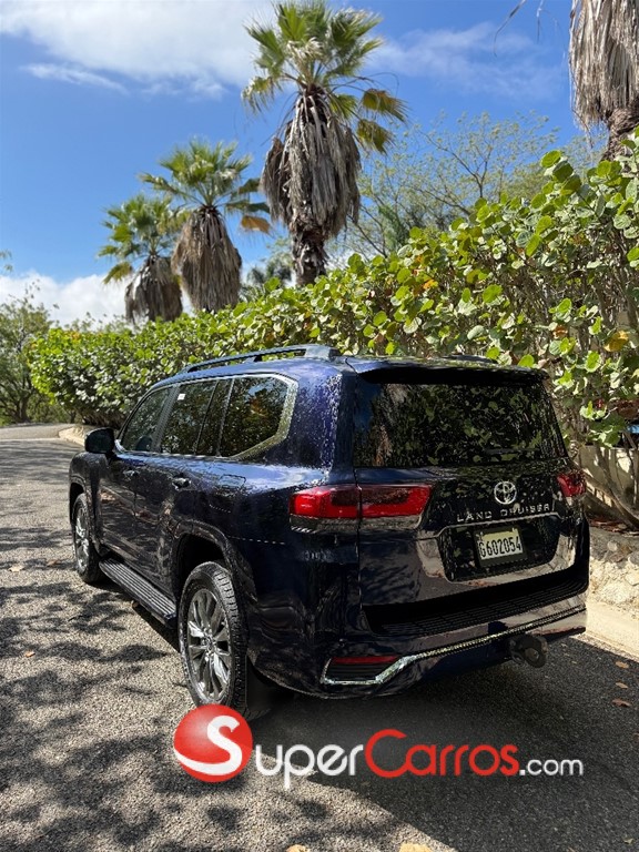 2023 Toyota Land Cruiser VXR — foto 5 / 12