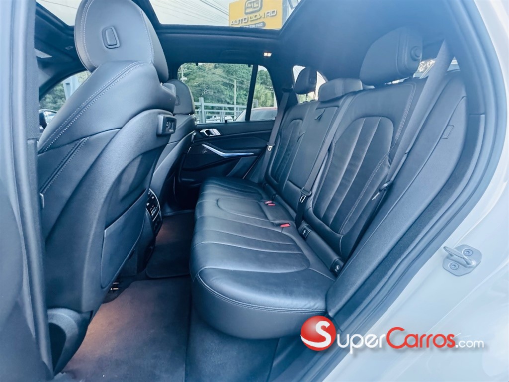 2022 BMW X 5 SDRIVE 40i — foto 7 / 12