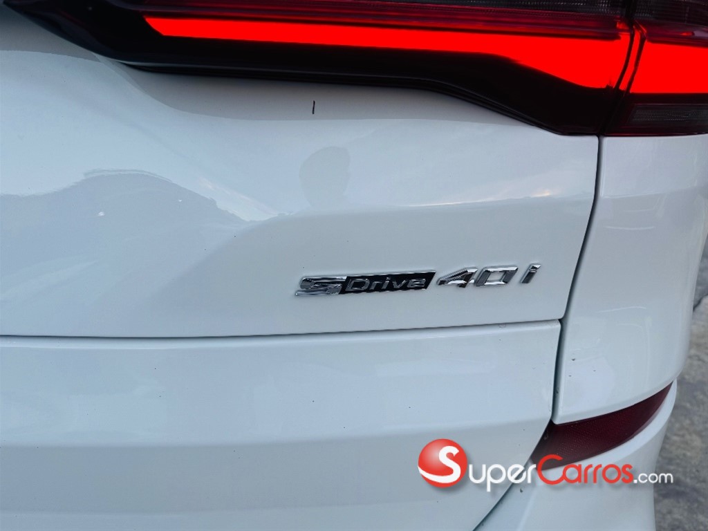 2022 BMW X 5 SDRIVE 40i — foto 9 / 12