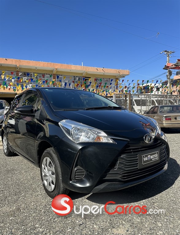 2020 Toyota VITZ — foto 4 / 11