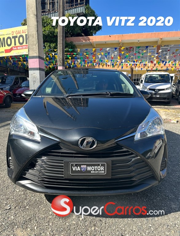 2020 Toyota VITZ — foto 5 / 11