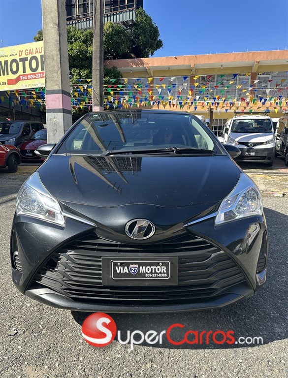 2020 Toyota VITZ — foto 6 / 11