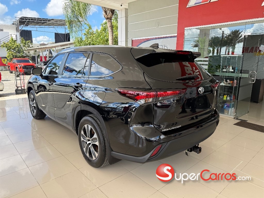 2024 Toyota Highlander XLE — foto 6 / 11