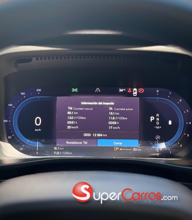 2024 Volvo XC40 Ultimate B4 — foto 7 / 8