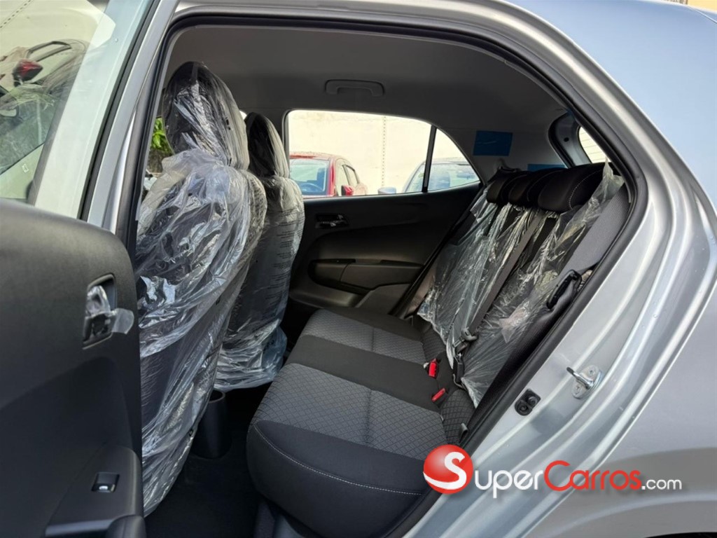 2027 Kia Picanto L X — foto 7 / 11