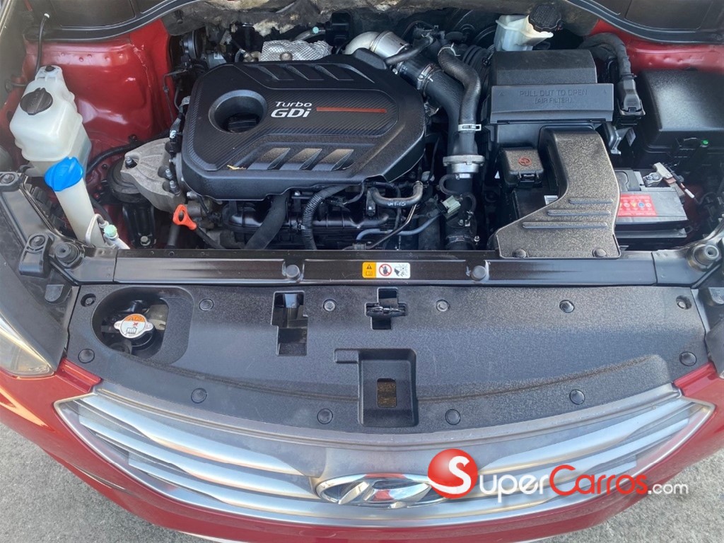 2018 Hyundai Santa Fe Sport 2.0T — foto 4 / 10