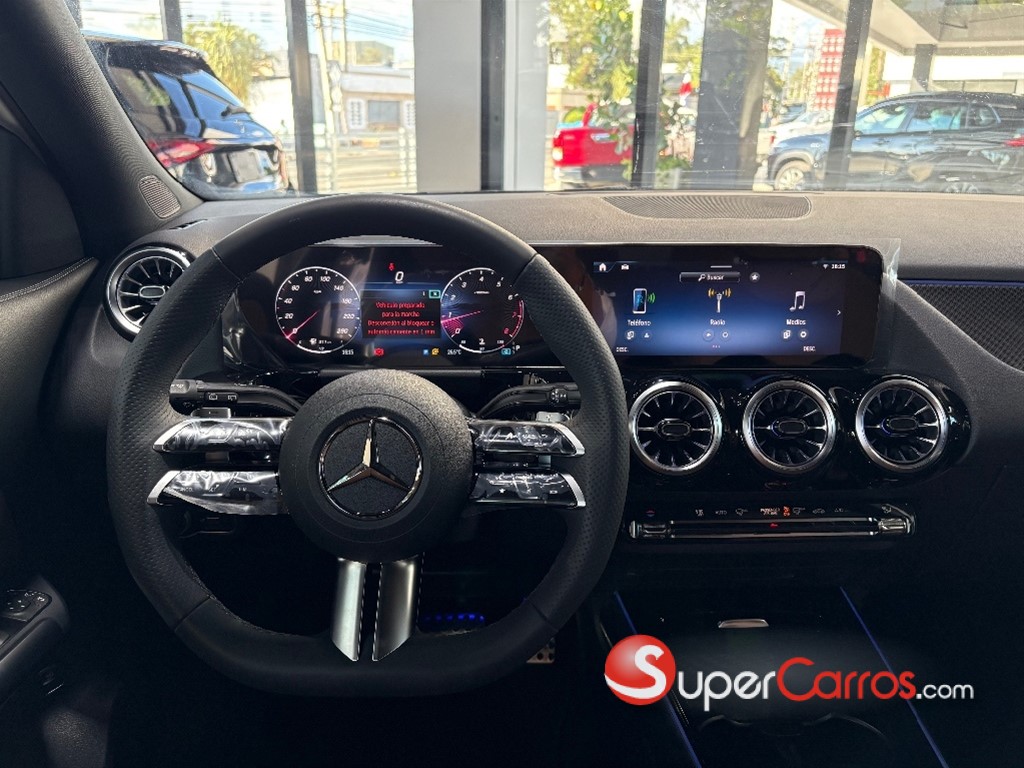 2025 Mercedes-Benz Clase GLA 200 — foto 7 / 10