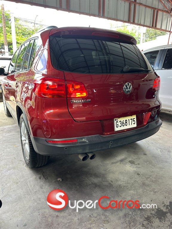 2016 Volkswagen Tiguan TSI Bluemotion — foto 3 / 9