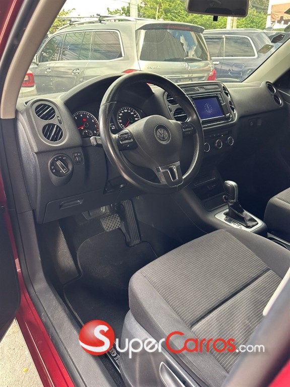 2016 Volkswagen Tiguan TSI Bluemotion — foto 5 / 9
