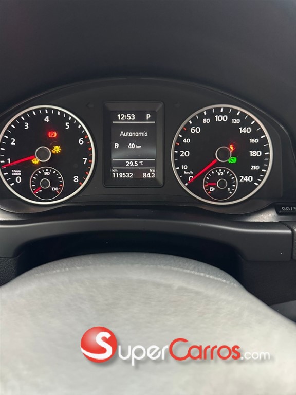2016 Volkswagen Tiguan TSI Bluemotion — foto 9 / 9