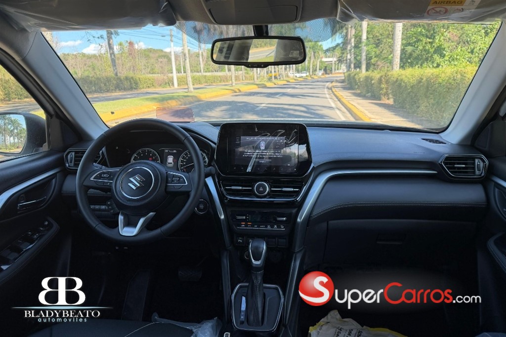 2024 Suzuki Grand Vitara GLX — foto 2 / 11