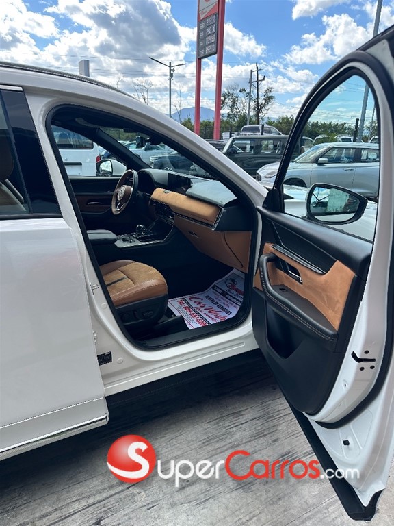 2025 Mazda CX-90 High Plus MHEV — foto 9 / 11
