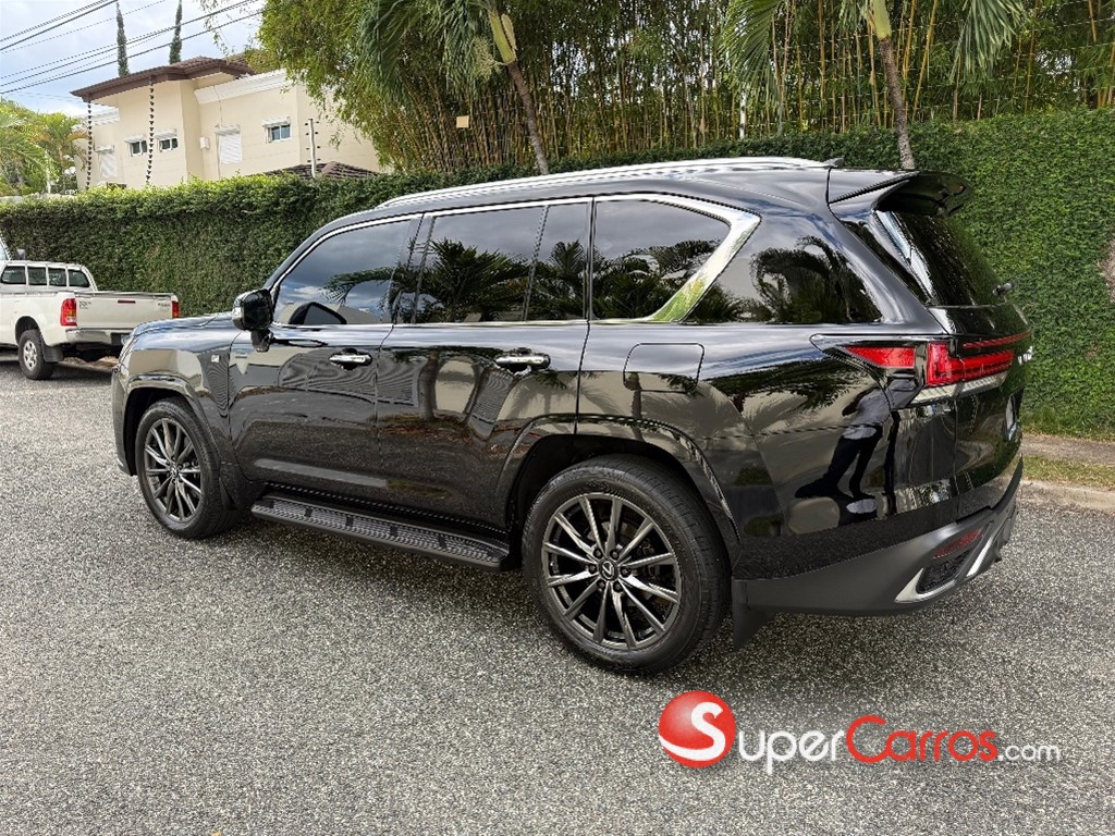 2023 Lexus LX 600 F Sport — foto 6 / 12