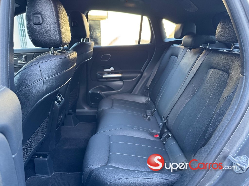 2021 Mercedes-Benz Clase GLA 250 — foto 8 / 11