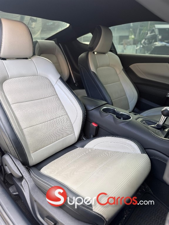 2024 Ford Mustang GT PREMIUM — foto 6 / 7