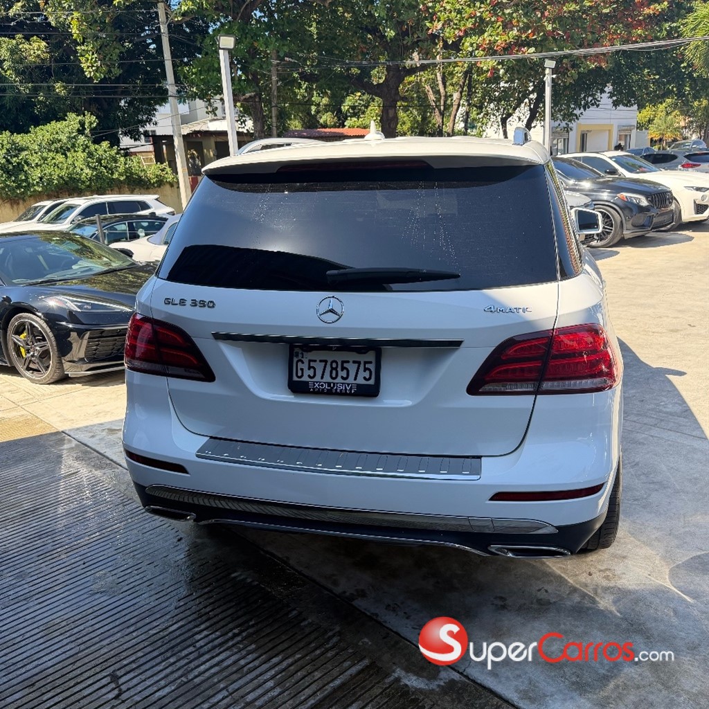 2017 Mercedes-Benz Clase GL 350 — foto 3 / 8
