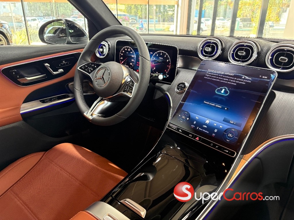 2026 Mercedes-Benz Clase GLC 200 — foto 9 / 9
