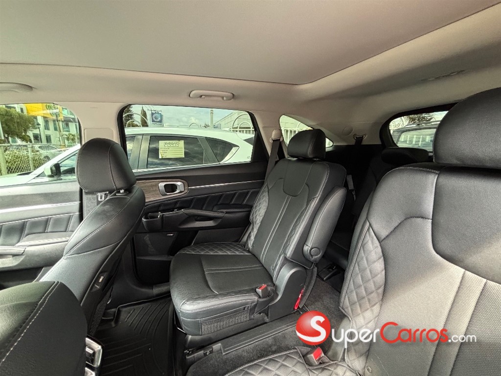 2021 Kia Sorento SX Prestige — foto 10 / 11