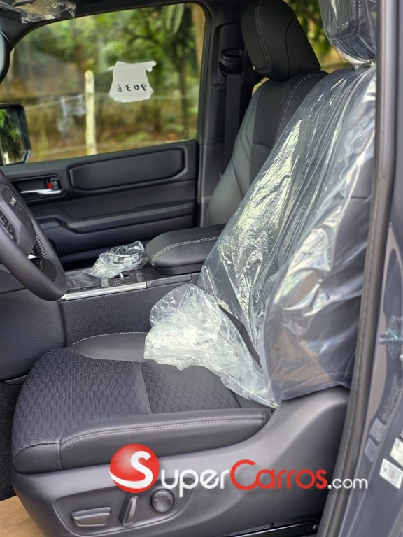 2026 Toyota Land Cruiser Prado All Rounder 03 — foto 3 / 5