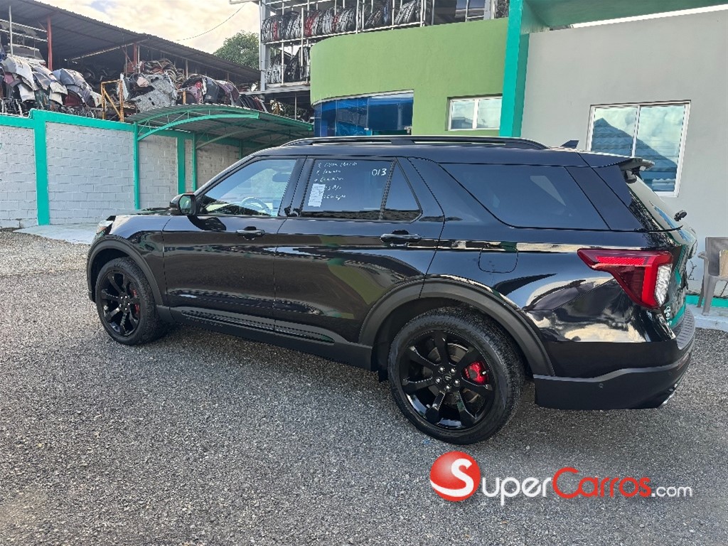 2020 Ford Explorer ST — foto 5 / 12