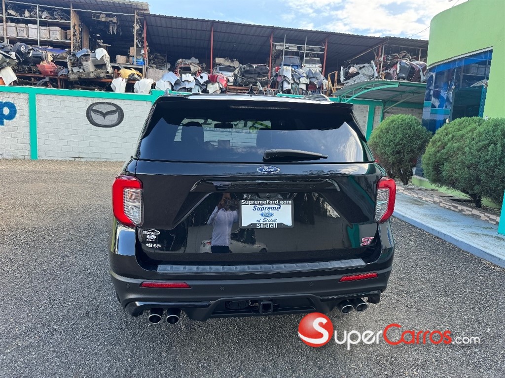 2020 Ford Explorer ST — foto 6 / 12