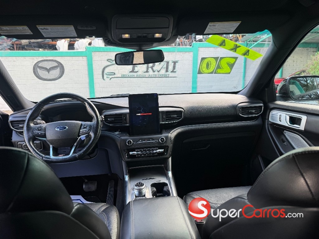 2020 Ford Explorer ST — foto 12 / 12