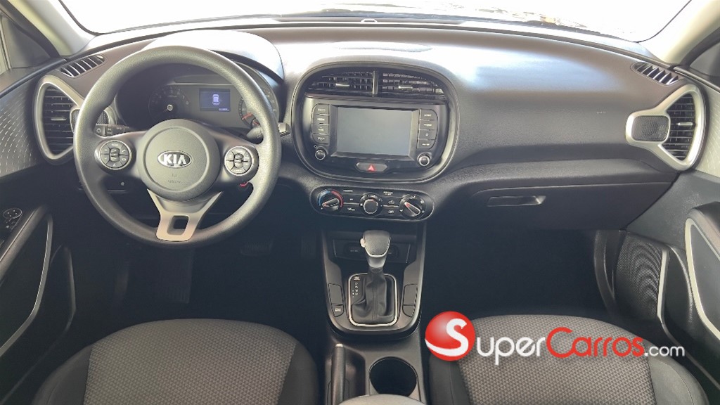 2020 Kia Soul LX — foto 9 / 10