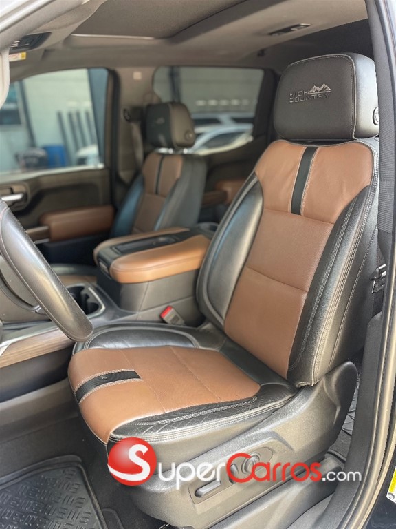 2020 Chevrolet Silverado High Country — foto 7 / 12