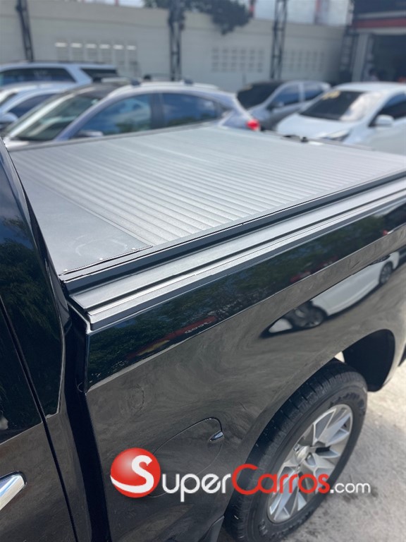 2020 Chevrolet Silverado High Country — foto 9 / 12