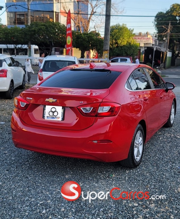 2016 Chevrolet Cruze — foto 6 / 8