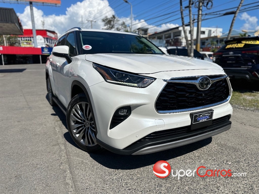 2021 Toyota Highlander Platinum