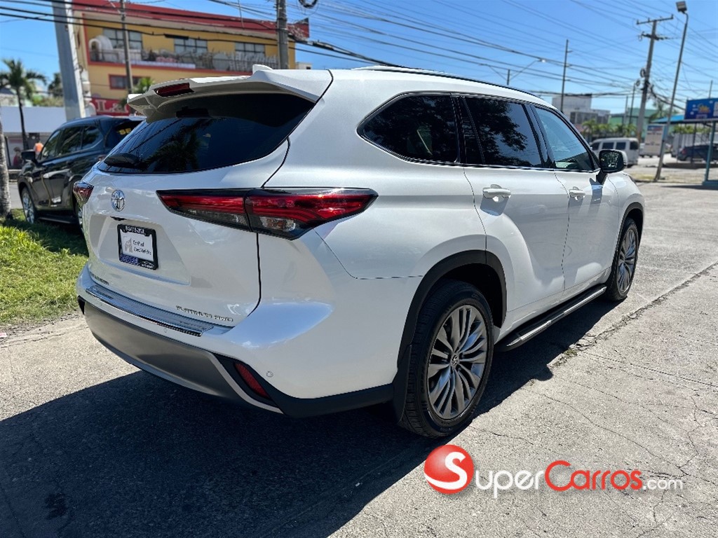 2021 Toyota Highlander Platinum — foto 5 / 12