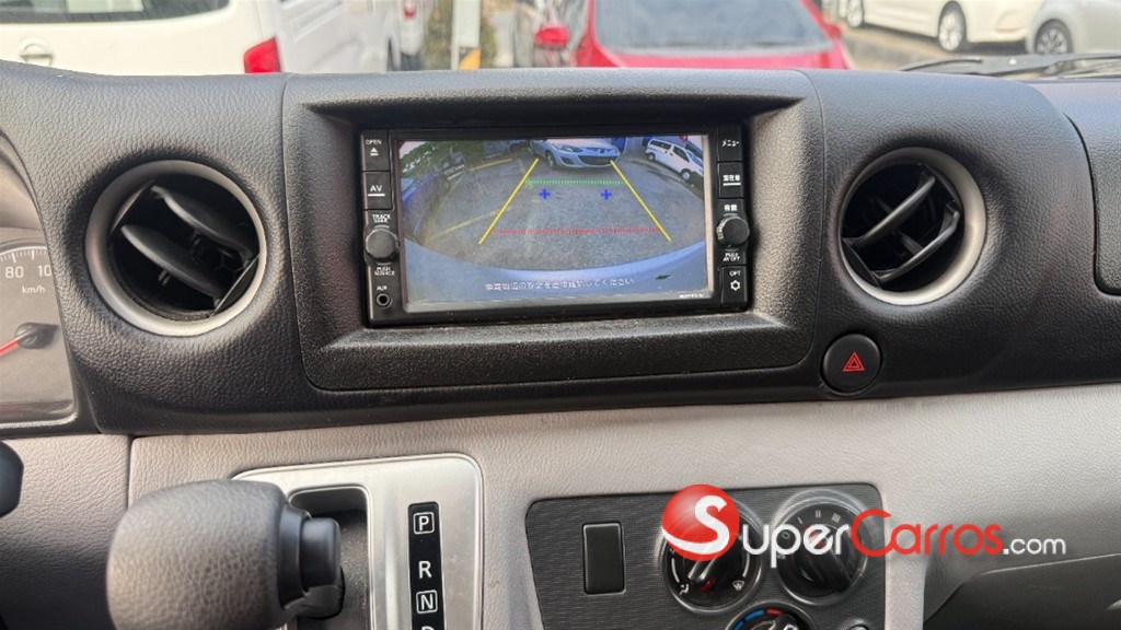 2020 Nissan Caravan — foto 6 / 12