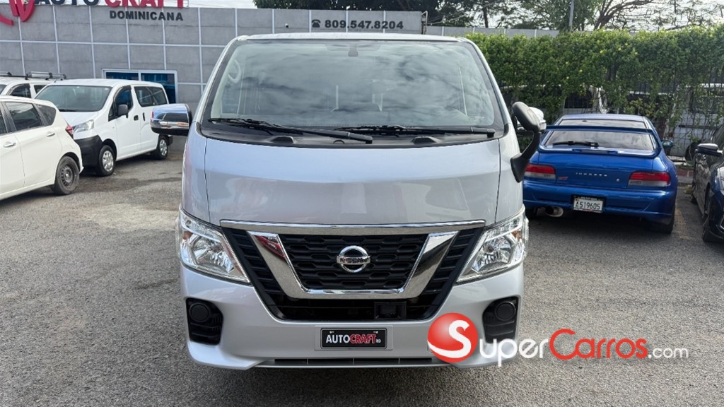 2020 Nissan Caravan — foto 8 / 12