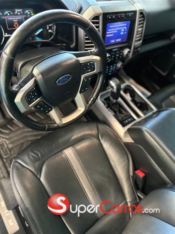 2020 Ford F 150 Platinum — foto 6 / 12