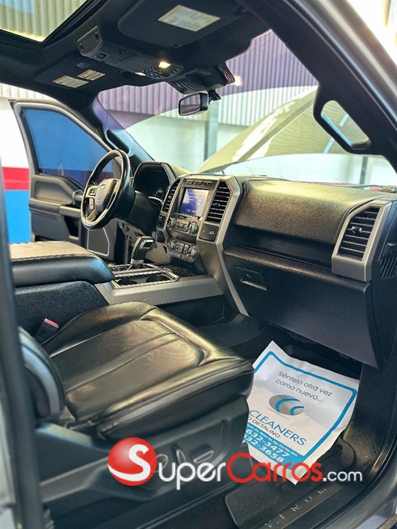 2020 Ford F 150 Platinum — foto 10 / 12