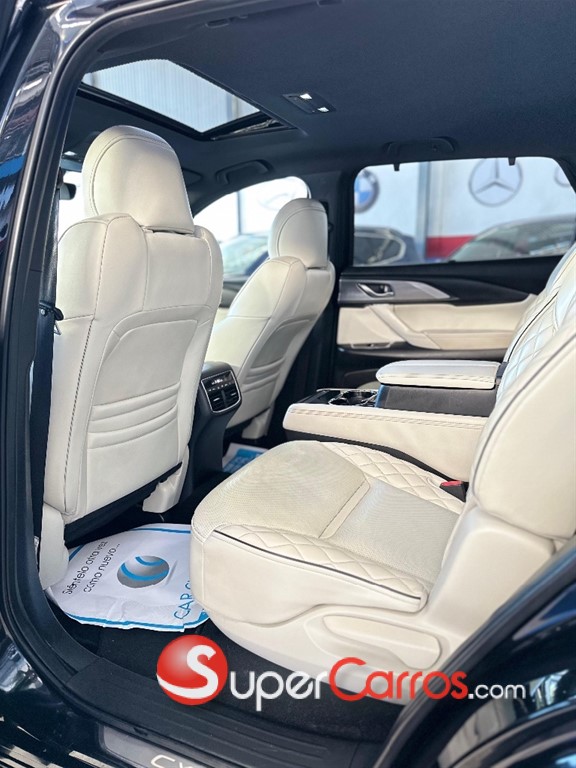 2021 Mazda CX-9 Signature — foto 10 / 12