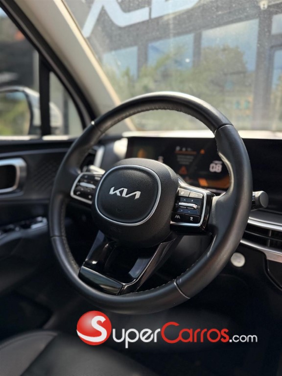 2024 Kia Sorento S — foto 8 / 12